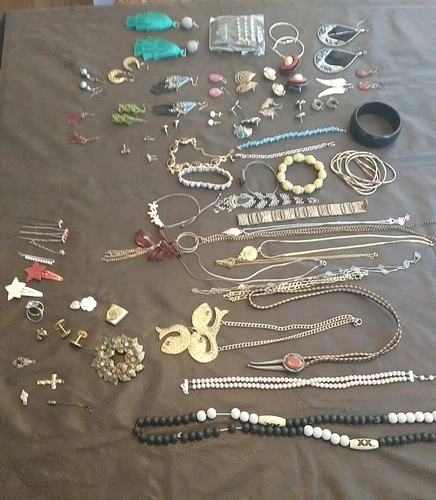 Costume Jewelry Lot Over 50 Pieces Some Signed Vintage To Now Wearable Read B 14