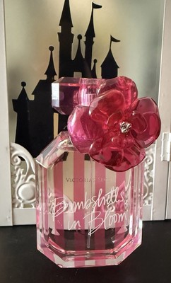 Victoria's Secret Bombshell  Eau De Parfum Spray  3.4 fl oz New without box