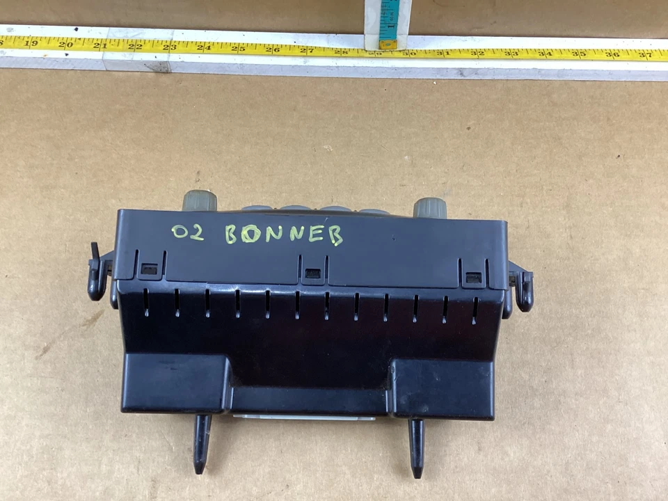 2000-2004 Pontiac Bonneville Dash AC Heater Temperature Climate Control 25732792 - Image 4 of 4