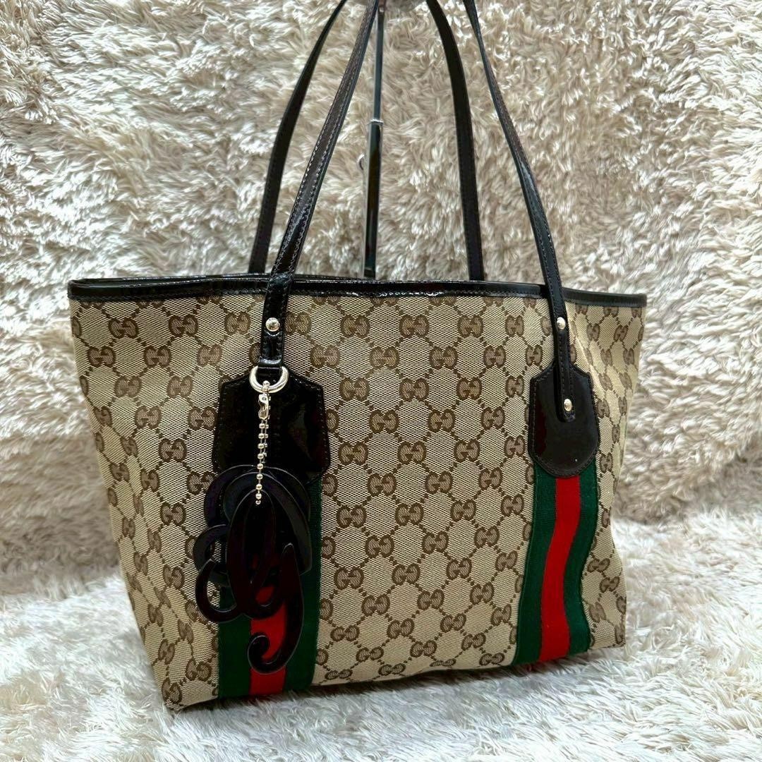 GUCCI GG Sherry Line Tote Bag in Beige Canvas with Leather Charm