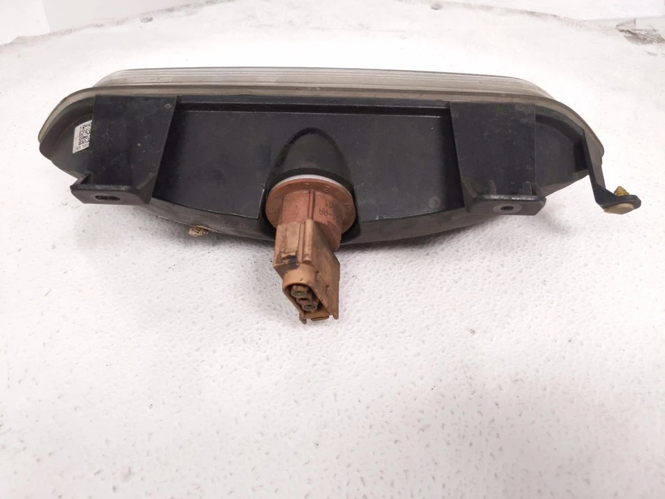 Luz/lâmpada de para-choque inferior traseira Ford Mustang 2015-2020 - Fr3z-15500-A - Imagem 3 de 4