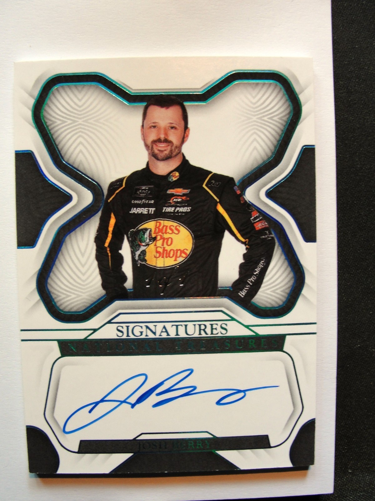 3 - NATIONAL TREASURES 1/1 AUTOGRAPHS. BOWYER, HALEY, BERRY SIGNATURE ONE OF ONE view 4