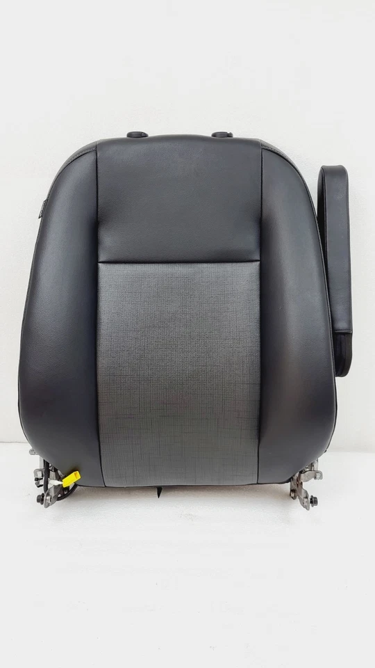 Спинка пассажирского сиденья 20–25 Ford Transit 150 250 черная кожа с подлокотником и подушкой безопасности - Изображение 2 из 4