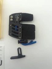 CAVALIER ELITE FINGER TAB LH HAIR MEDIUM NOS USA MADE READ LOOK NO FINGER TAB