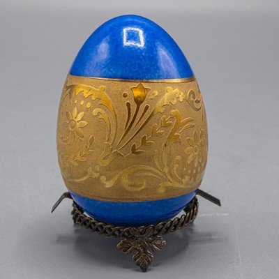 Limoges France Egg Peint Main Incrustation or Fin Gold Encrusted Blue