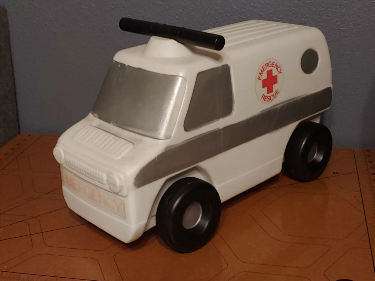 Ride on store ambulance toy