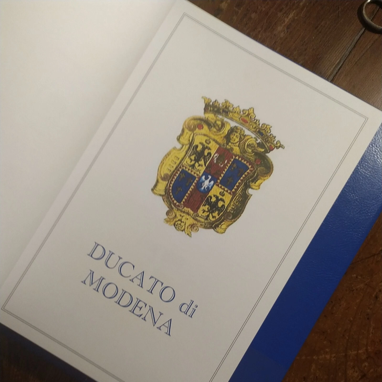 Foto 10 di 24