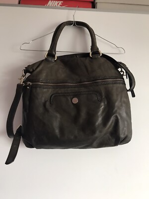 Coccinelle Tasche Khakigrün Top Zustand H 37 B 38 T 6 Sehr Schön