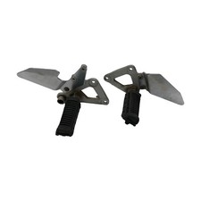 Suzuki GS 500 E GM51B Ez 94 Front Footpegs Footrest Retaining Plates Mainstep