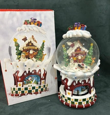 Home Collection "Musical Santa's Workshop Snowglobe" Christmas 2003s