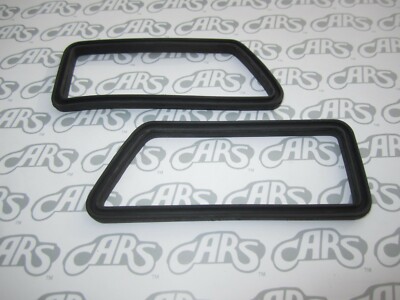 Pair Of Front Marker Light Gaskets For 1970-1972 Buick Skylark, GS, GSX - CARS, Inc. (Part # 1233019 / 1233020)