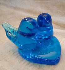 Blue Birds of Happiness on Heart Signed LEO WARD 1991 Vintage Art Glass