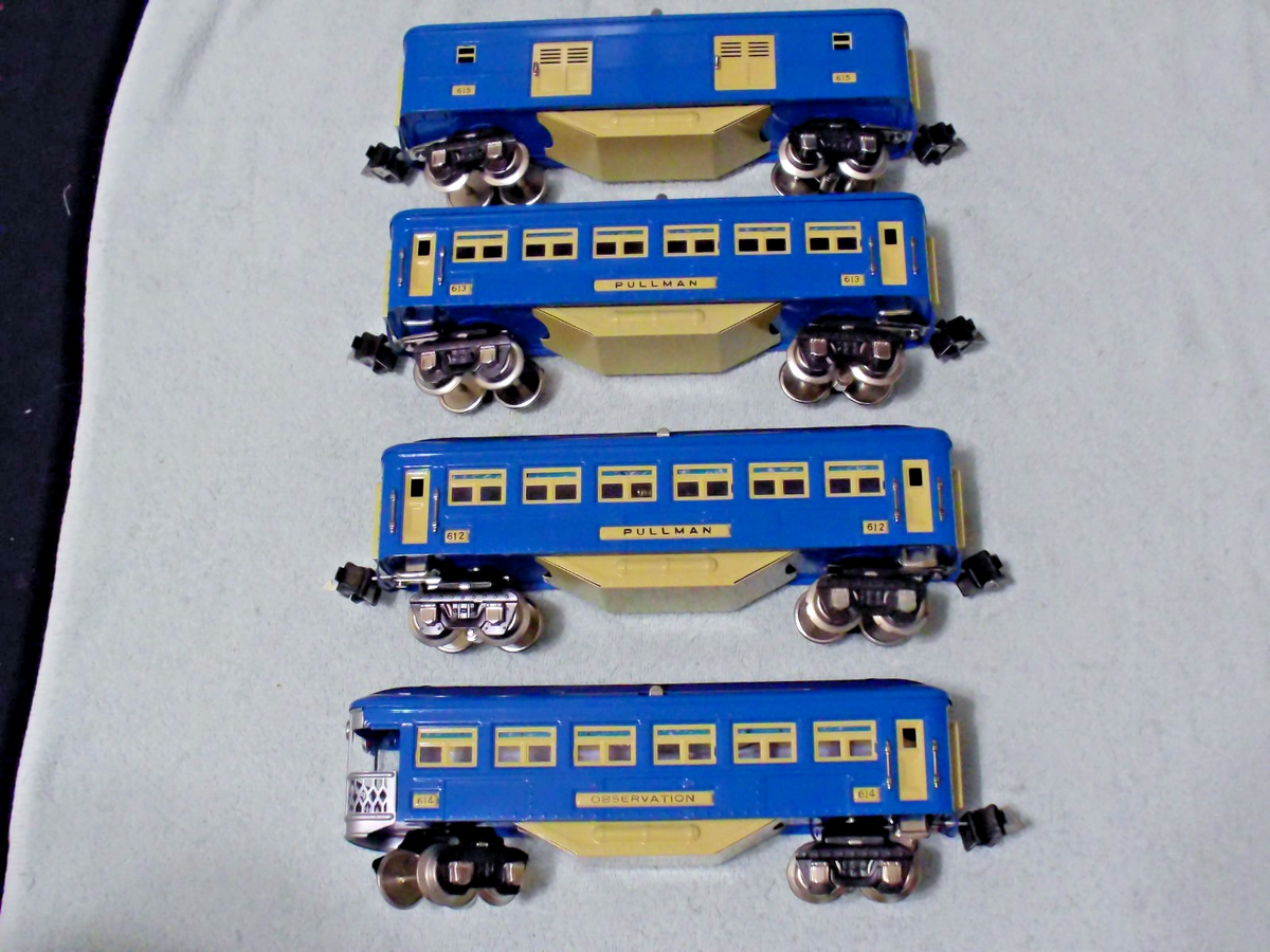 ブルーブルーとメガバスセット MTH Modern Production of Lionel O Gauge Blue Comet Cars 612 613