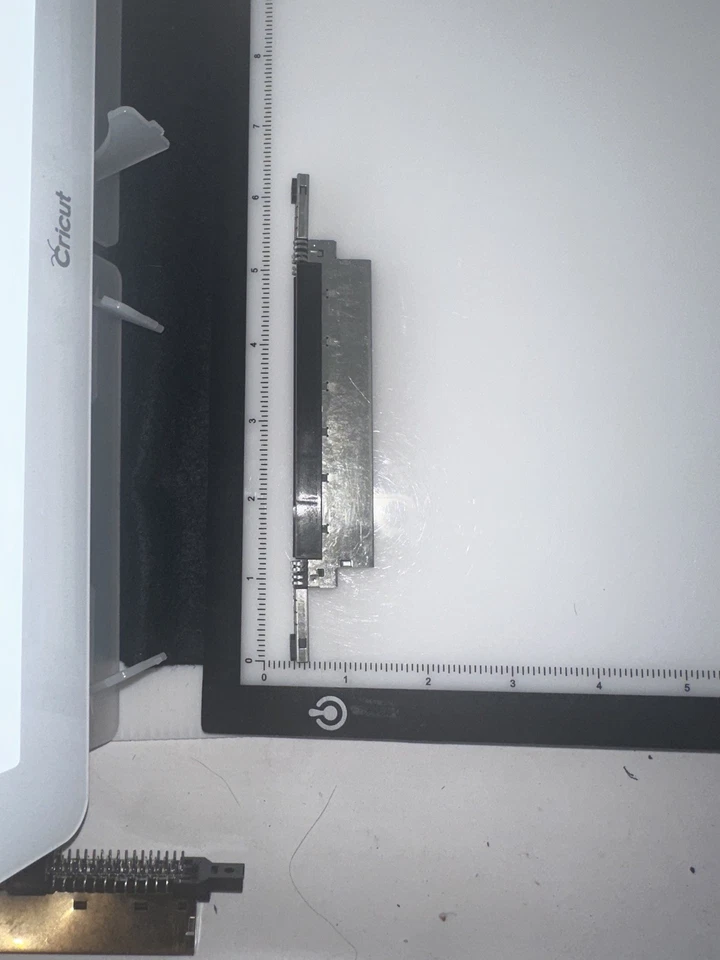 Original OEM Super Nintendo SNES 62 Pin Connector  - Image 3 of 4