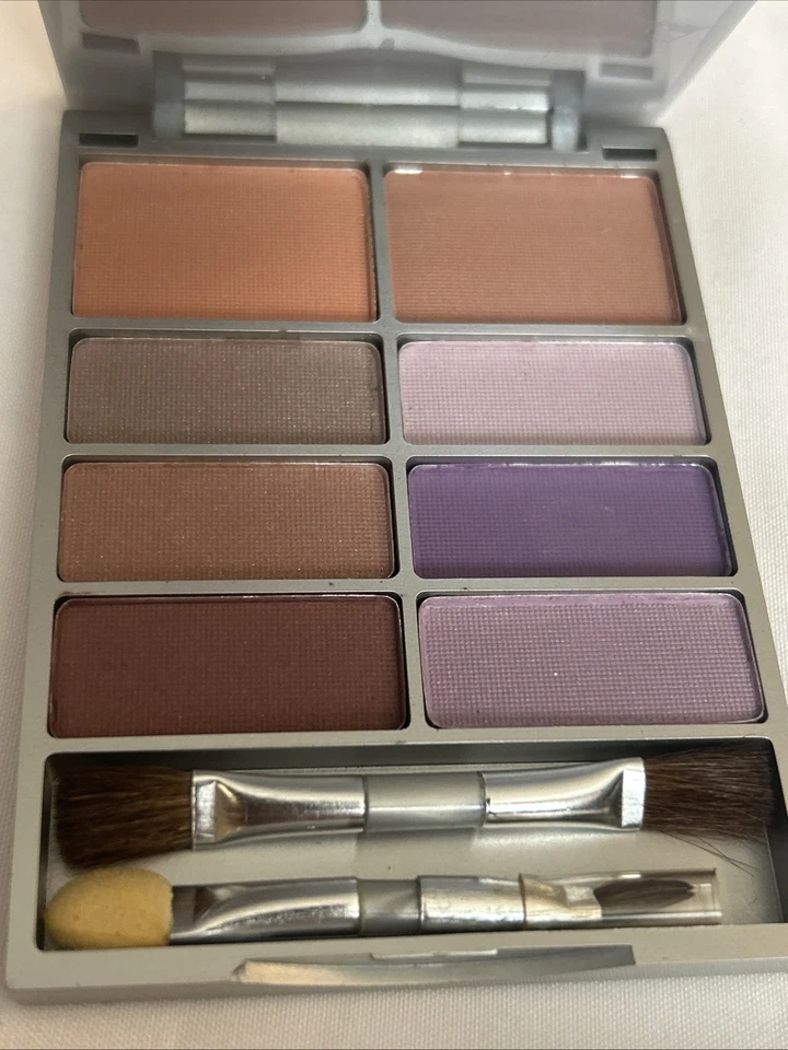 Models Prefer palette w/ 2 Blush 6Eyeshadow 8 cream lipsticks #1 pink-red shades - Image 3 of 4