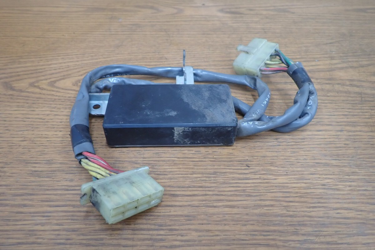 84 85 86 87 HONDA GOLDWING GL1200 RADIO STEREO RELAY PANASONIC RD