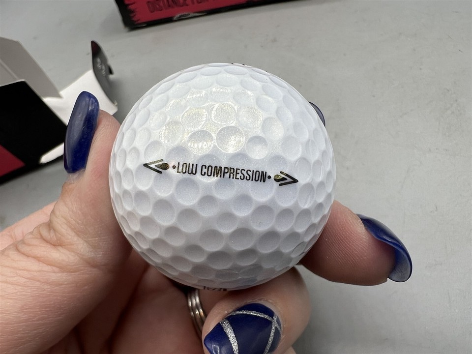 RAW DISTANCE FOR WOMEN GOLF BALLS 3 PACK WHITE & 3 PACK PINK SLAZENGER