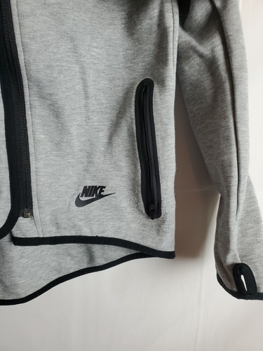 Girls Nike Tech Fleece FZ Cape Hoodie Gray 669804-063 sz L Full Zip - Picture 2 of 7