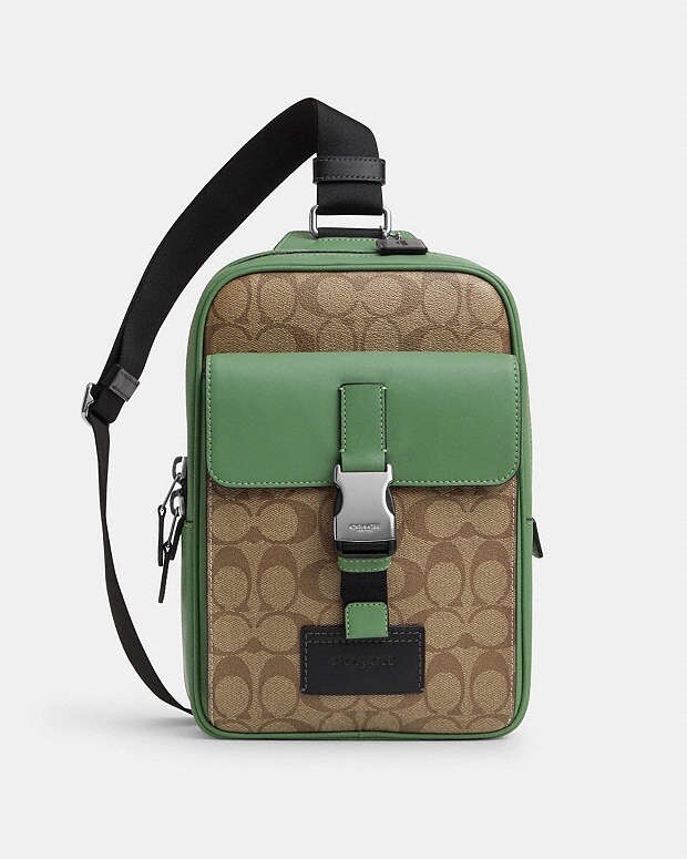 バッグ COACH Track Pack Signature Canvas Coach Track Pack In Signature Canvas - Charcoal / Black – www.unoo.com