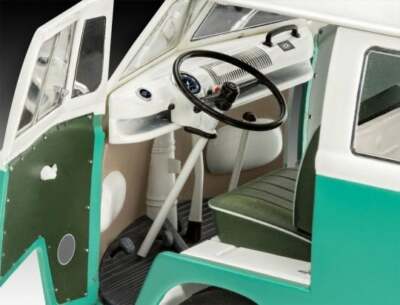 Maquette Volkswagen Combi T1 bus Revell 1/24 – Les Miniatures
