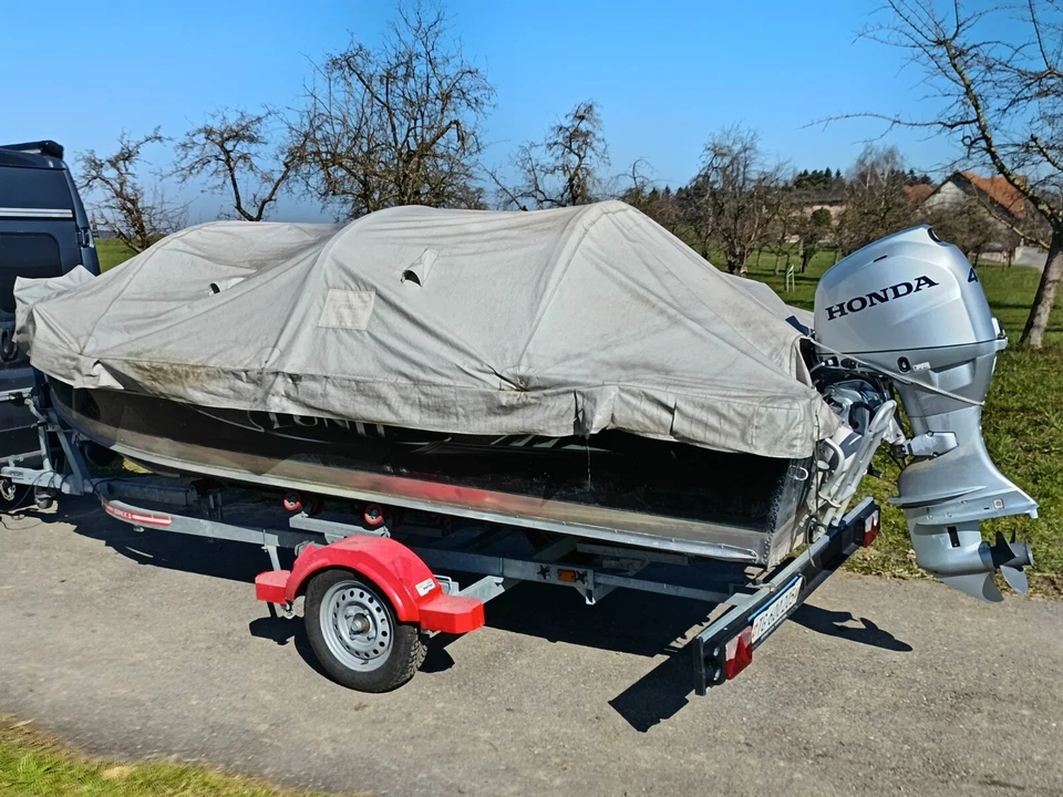 Angelboot mit Motor und Trailer Lund 1600 Fury - Bild 3 von 4