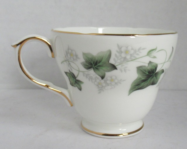 Duchess Fine English Bone China Teacup Tea Cup Saucer Green IVY flowers