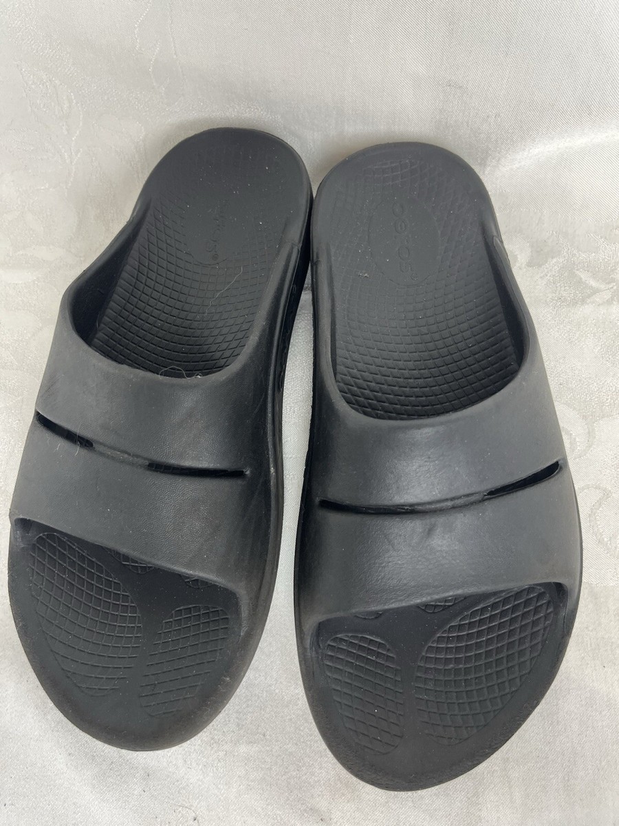 Oofos Ooahh Sport Slide Sandals Unisex M6/W8 Solid Black Slip On