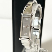 GUCCI 1500L Quartz Gray Ladies Silver Wristwatch From Japan