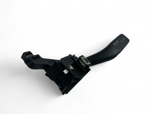 VW GOLF V 1K1 Lenkstockschalter 1K0953513 30073894