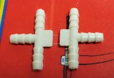  2x Oldsmobile 4mm 5/32"  Vacuum T Splitter Connectors Windshield Washer Tee NOS