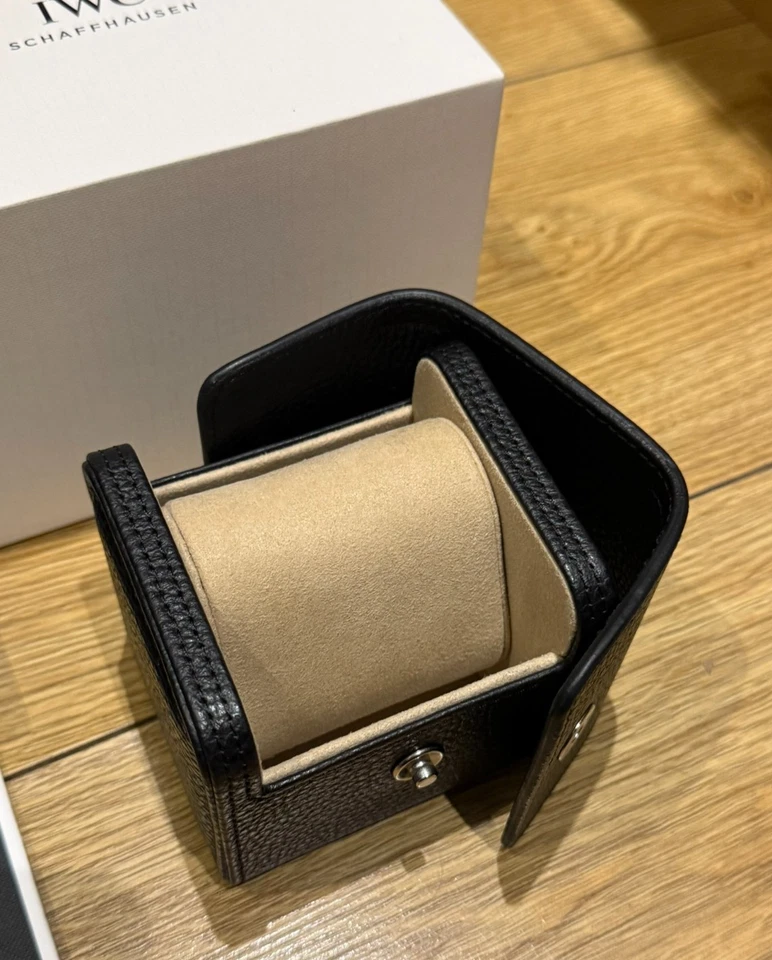Caja de presentación de reloj IWC Schaffhausen original genuino y estuche de viaje de cuero Foto 2 de 4