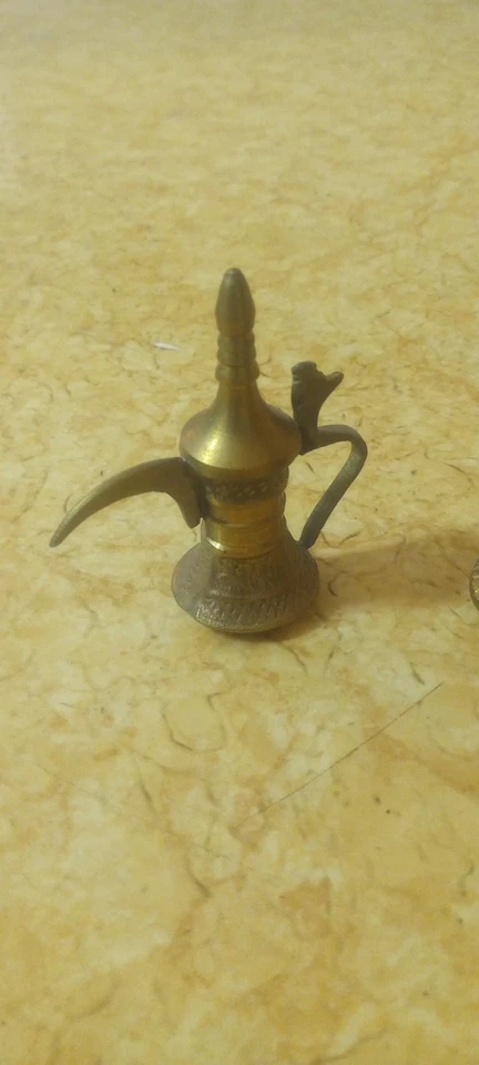 Juego de tetera vintage de latón indio Foto 3 de 4