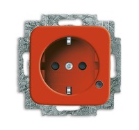 BUSCH JAEGER 2CKA002013A5283 2013-0-5283 - CEE 7/3 - 2P+E - Red - 250 V - 16 A