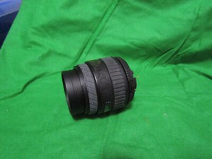 SIGMA UC ZOOM CAMERA LENS 28-70MM F3.5-4.35 MINOLTA AF MOUNT