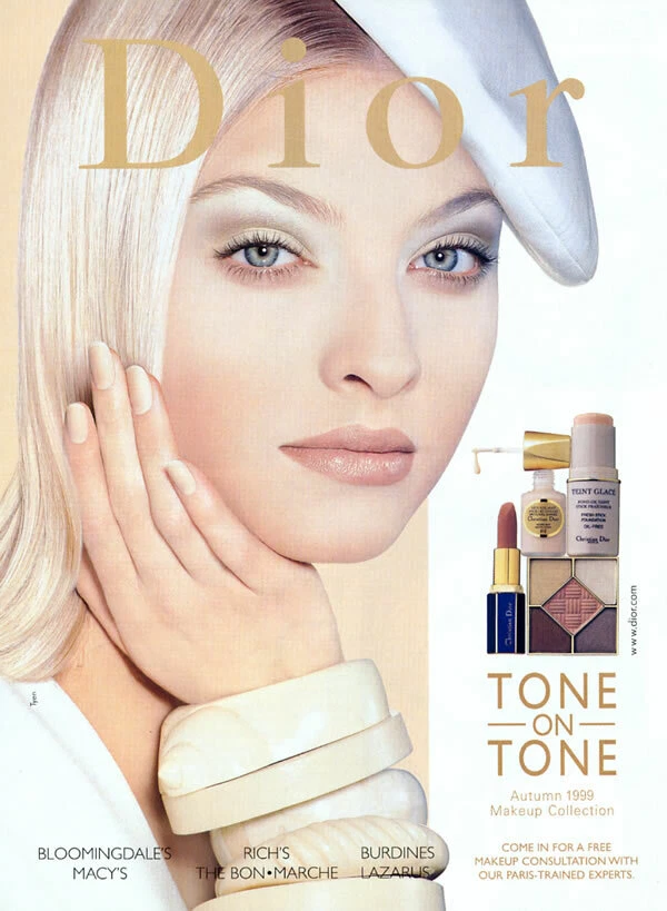 2001 Dior Kristina Semenovskaya ton sur ton maquillage Tyen 1 page MAGAZINE AD