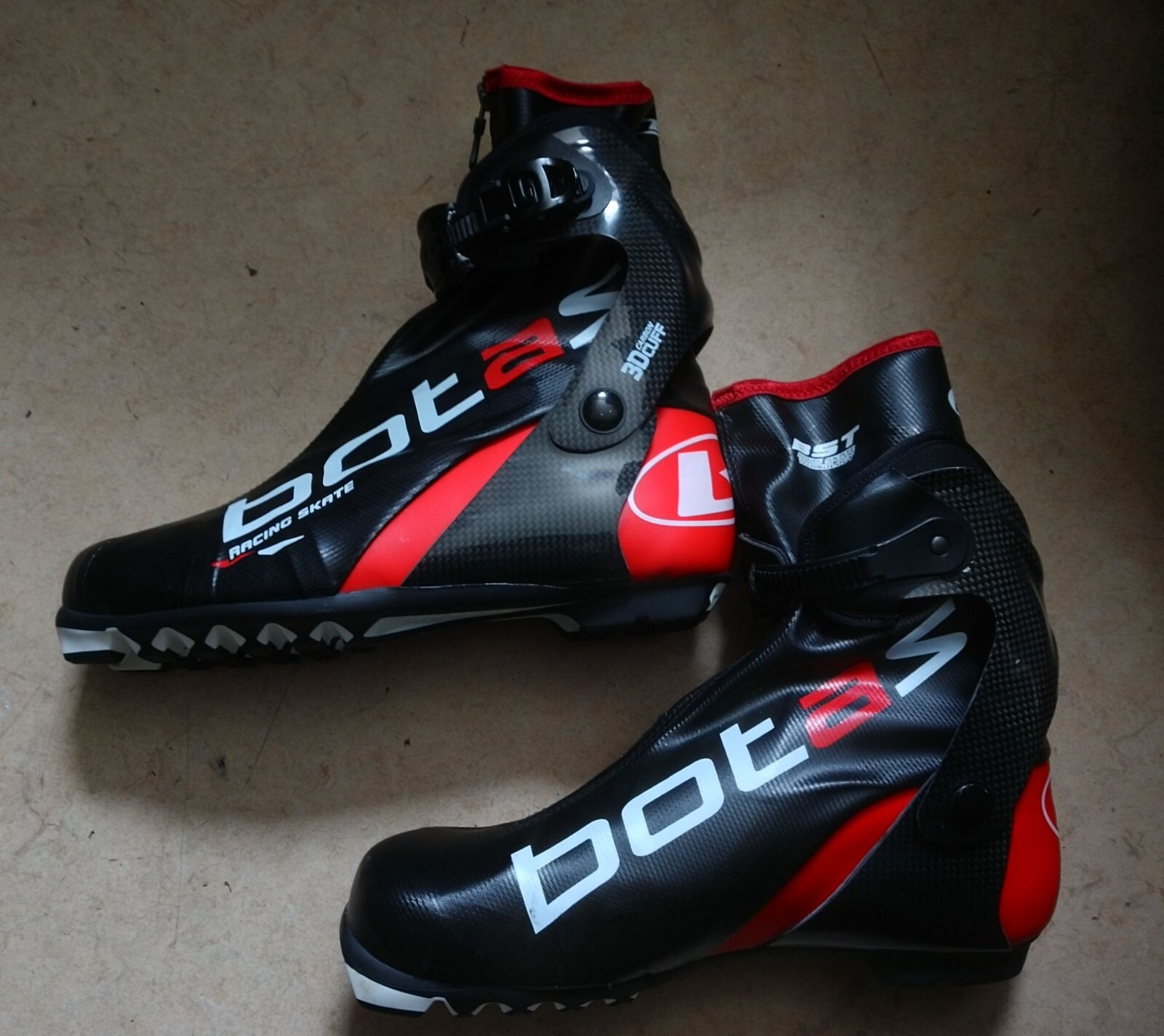 Scarponi da sci di fondo Botas Skate 42 42 5 27 5 cm carbonio NNN scarpe da sci di fondo Salomon