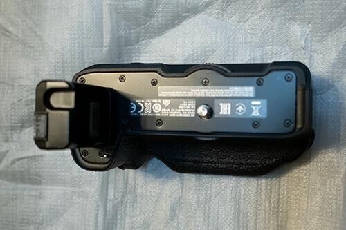 Genuine SONY VG-C2EM & Genuine NP-FW50 x 4 sets for α7II | eBay Genuine SONY VG-C2EM & Genuine NP-FW50 x 4 sets for α7II | eBay