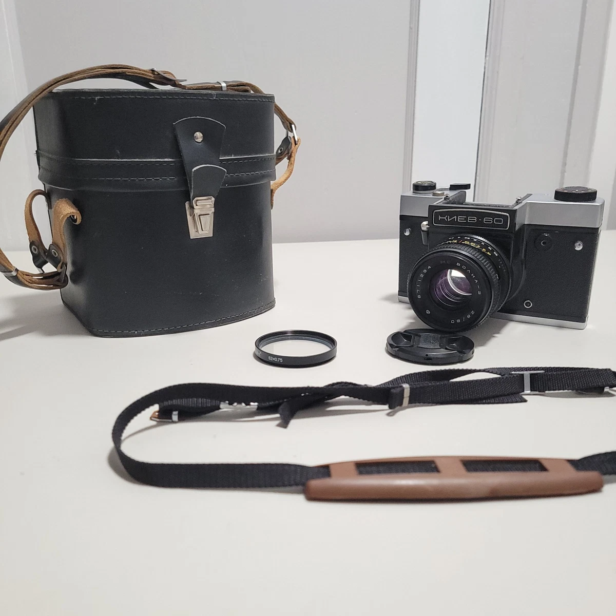 Phase One announced a new XC 150MP medium format camera with a fixed Rodenstock HR Digaron-S