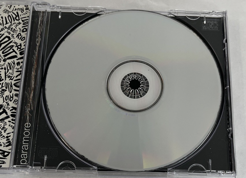 Riot Paramore Full Band Signed Autograph CD - Hayley Williams