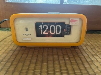 SCHROTTARTIKEL VINTAGE SEIKO FLIP Uhr DP666T Gelb Space Age Mid Century JAPAN