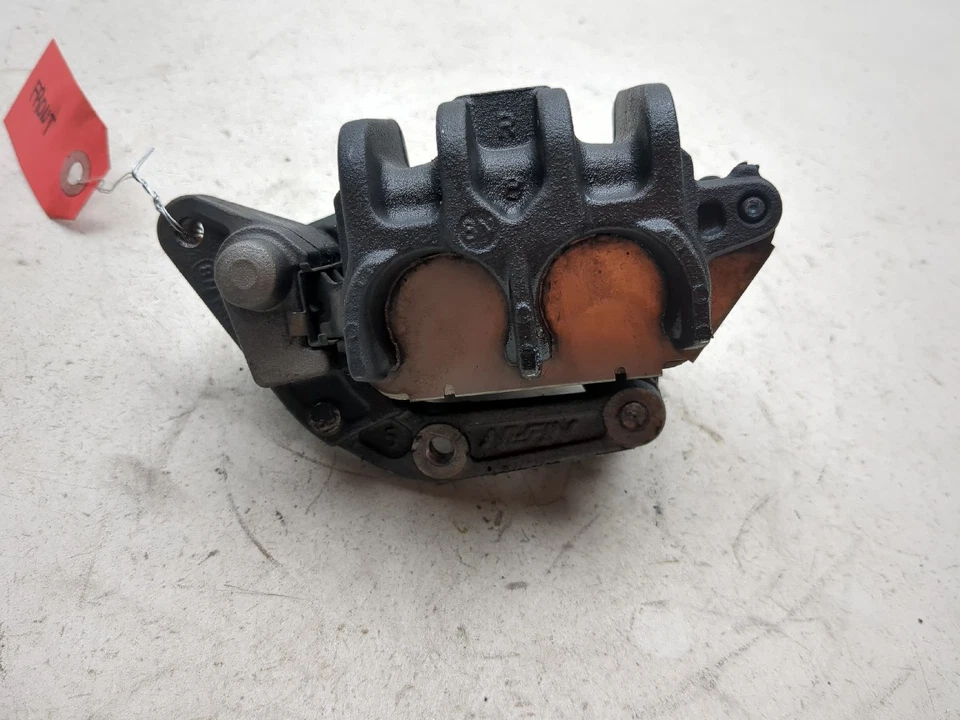 04-09 Pinza de freno delantera Honda VT750CA Shadow Aero 750 Foto 3 de 4