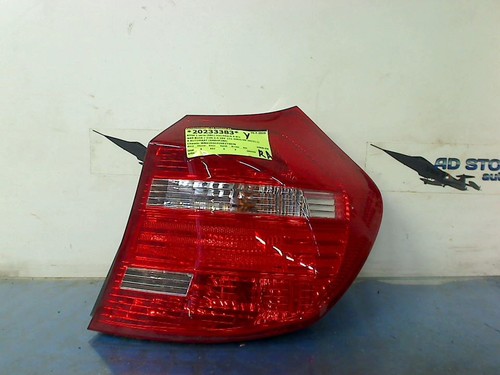 RÜCKLICHT RECHTS REAR LIGHT RIGHT BMW 1 serie (E81) 2009 13405110 / 89074891