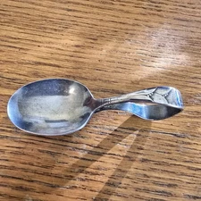 Oneida Community Silver Plate Rolled Handle Baby Spoon Vintage 3.5"