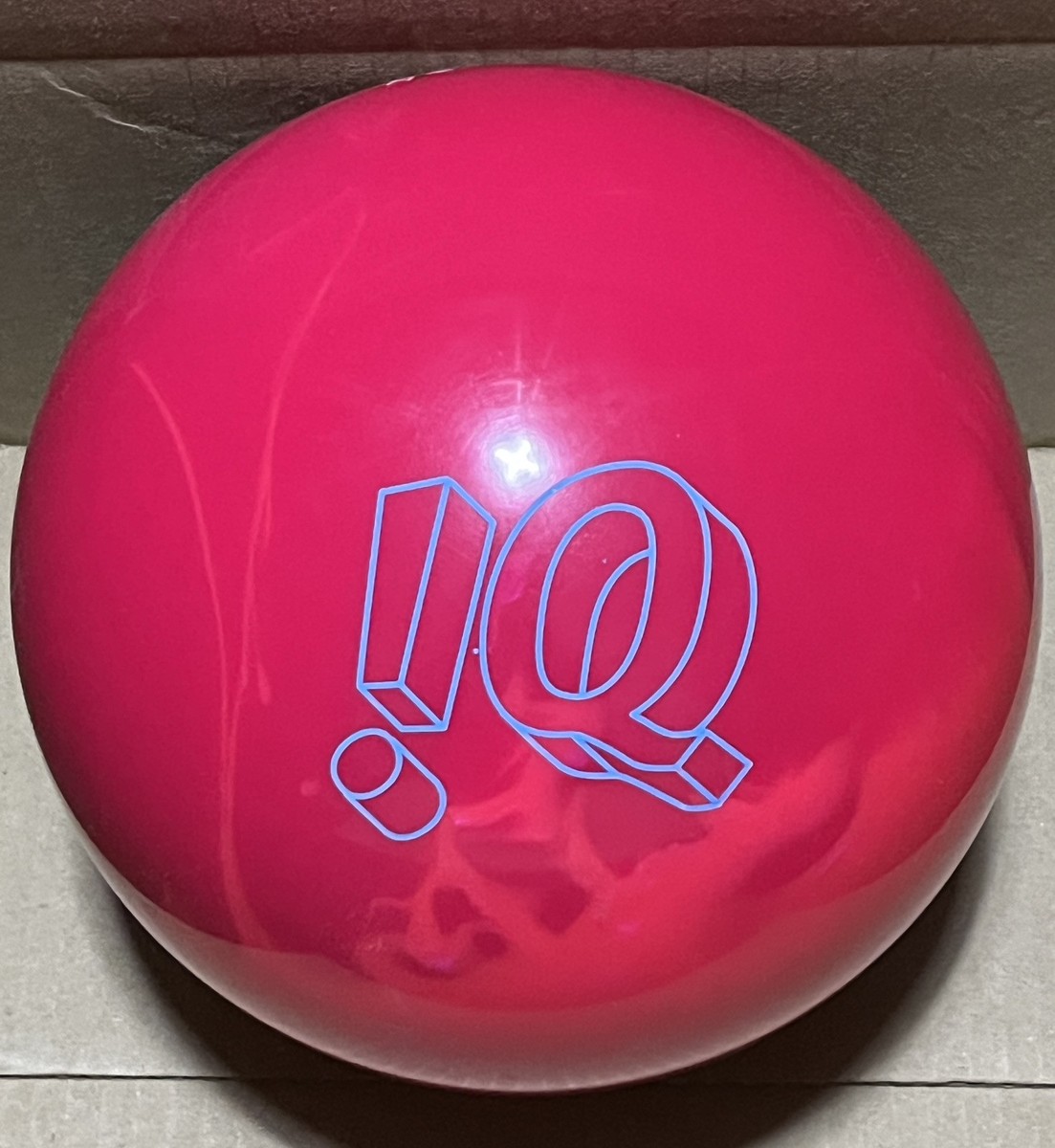 IQ ツアー　ピンク　15ポンド Storm IQ Tour Pink 15 lb Overseas Bowling ball New in