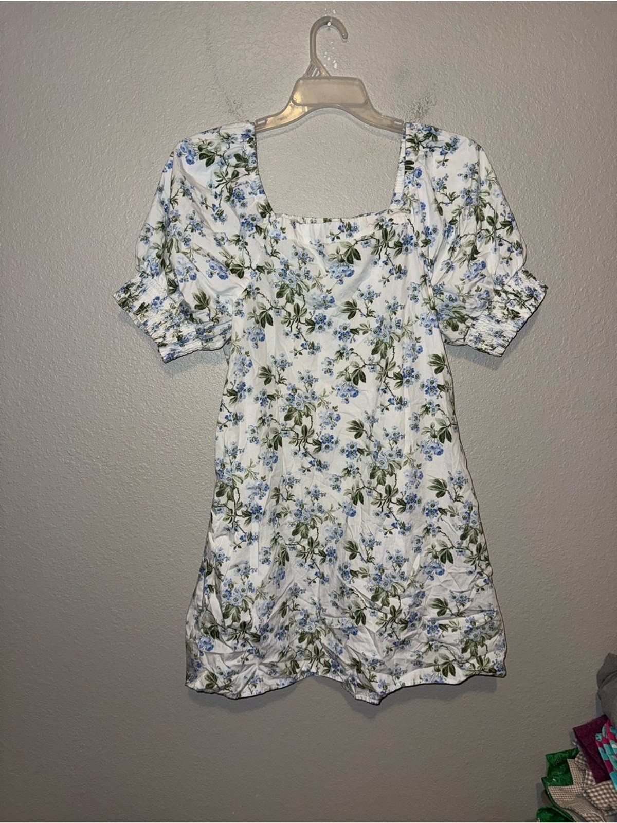 Picture 3 of 6