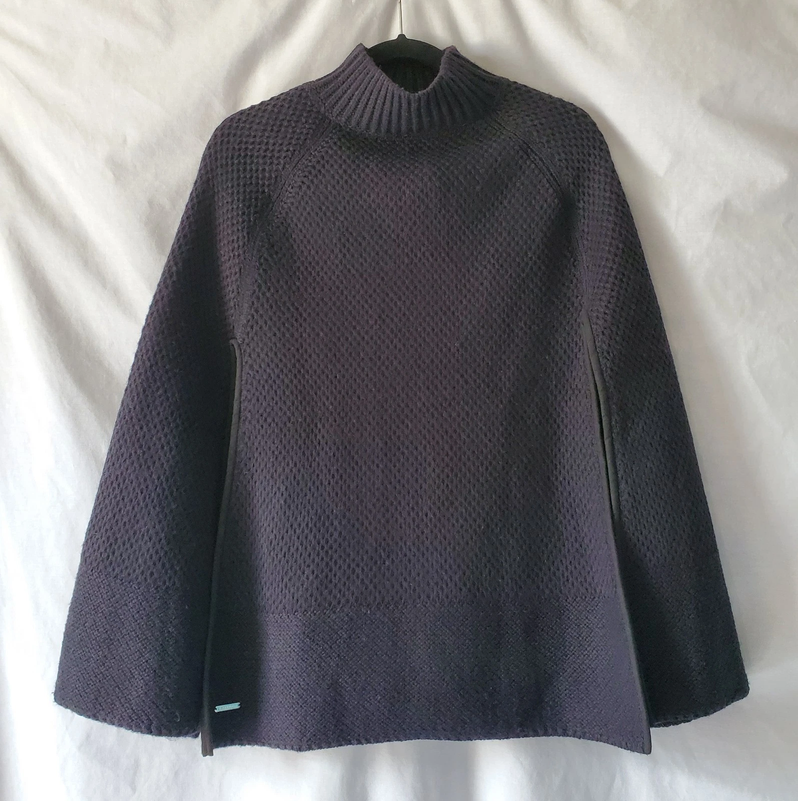 Lauren Ralph Lauren Poncho Jacket Cape Women Navy Blue Wool Blend O/S Equestrian
Opens in a new wind