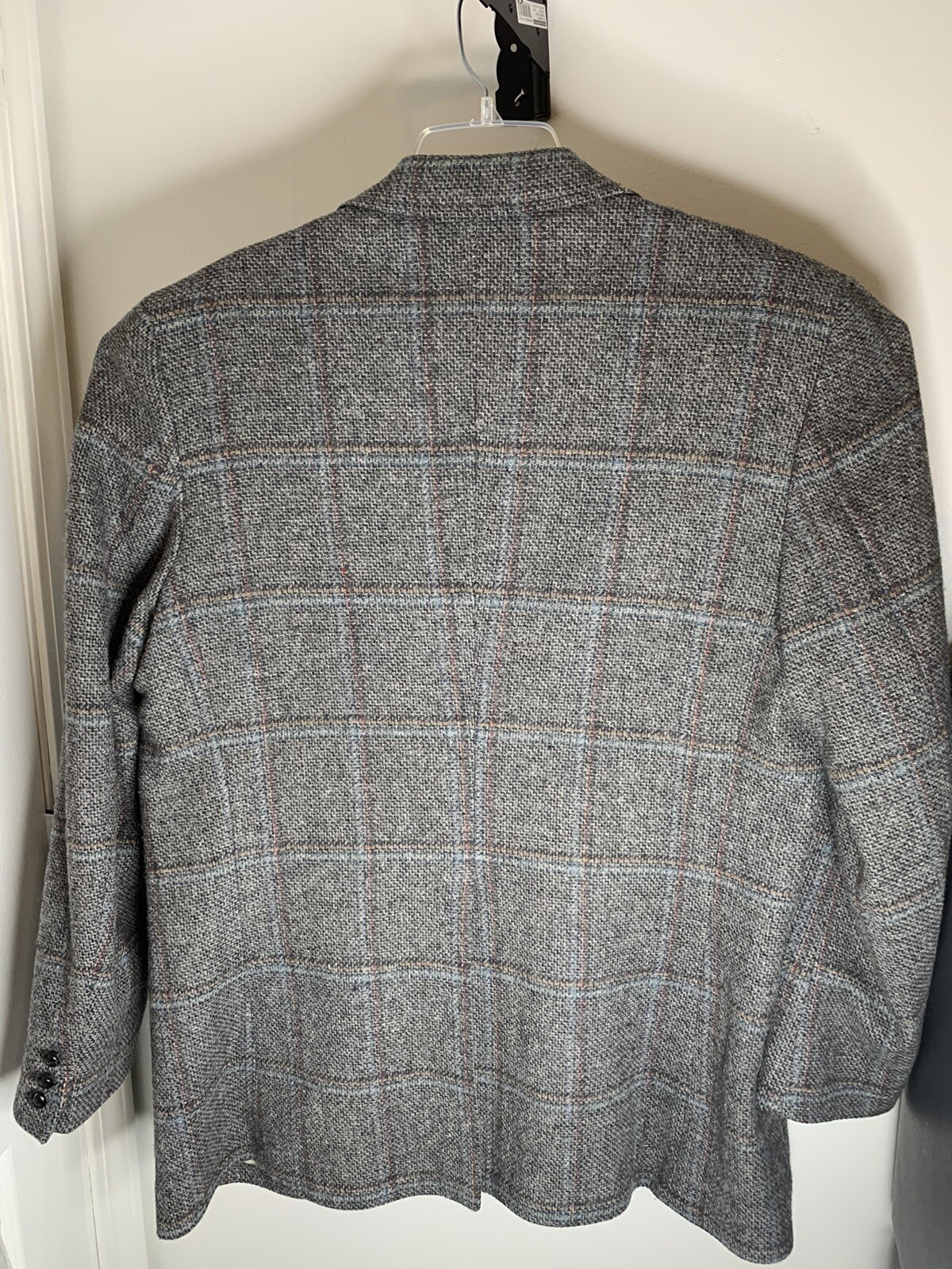 Picture 2 of 6