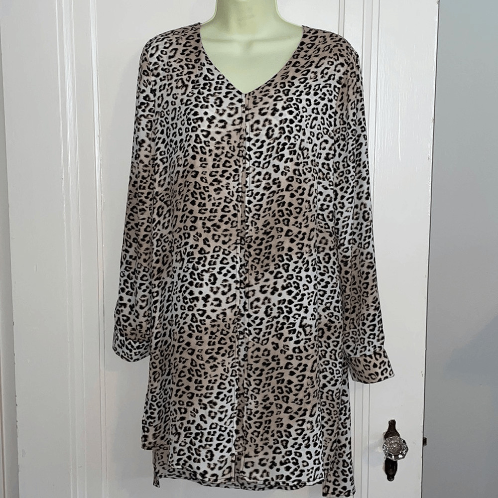 Chico’s leopard print split front double layer th… - image 1