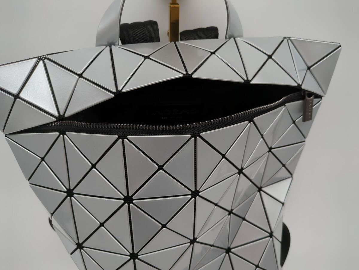 BAO BAO ISSEY MIYAKE Blocky Backpack Rucksack Bag 8 Colors BAO BAO ISSEY MIYAKE Blocky Backpack Rucksack Bag 8 Colors