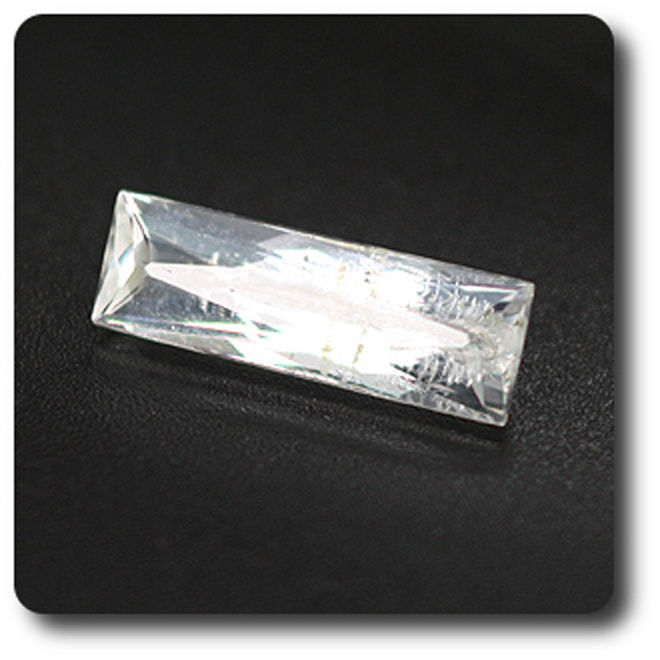 Danburite 1.49 cts VVS du Mexique pour collectionneur de pierres et minéraux rares